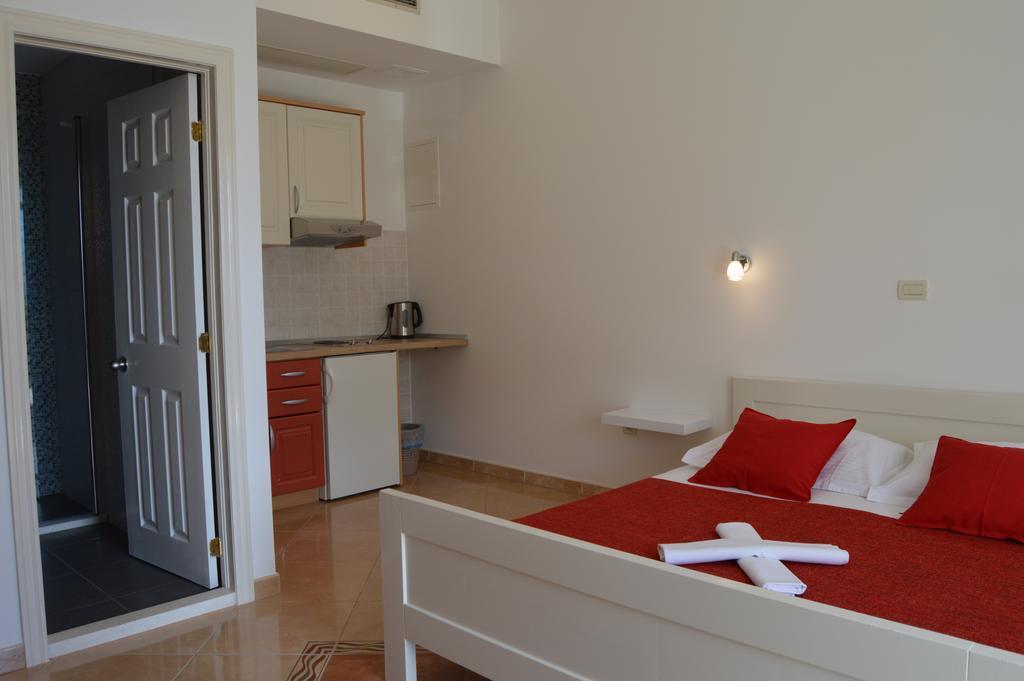 Apartments Rados Makarska Exterior foto